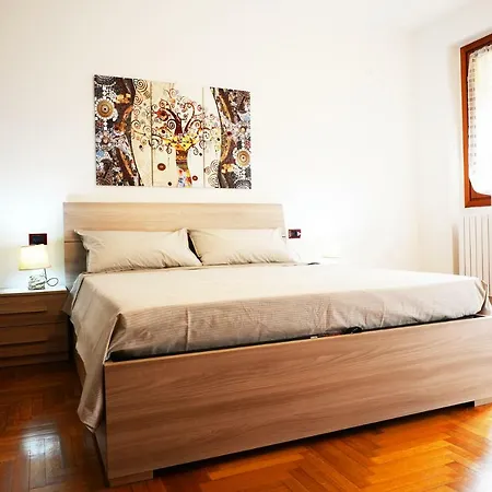 La Quiete Apartamento Castro (Lombardy)